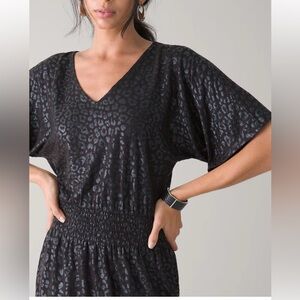 2/$40 🔥WHBM Smocked waist kimono mini dress leopard pattern, black, small